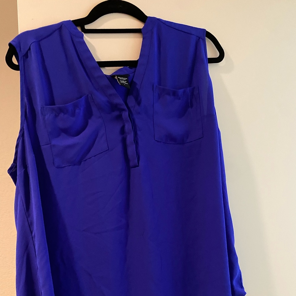 Sleeveless top from torrid